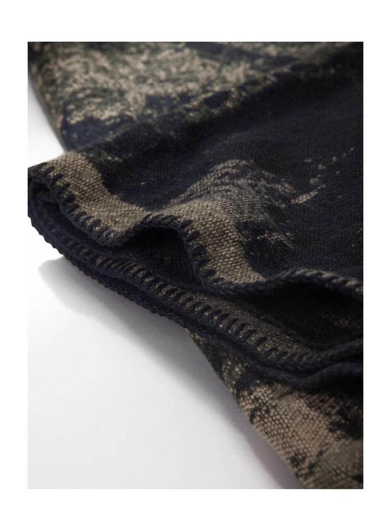 Northwest Xinjiang Women's Autumn/Winter Shawl Cape: Western Sichuan Travel Cloak & Thick Tibetan Scarf