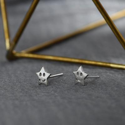 Star Stud Earrings Women's Fashion Simple Sweet Smiley Face Student Earrings Small Fresh Korean Version Jewelry