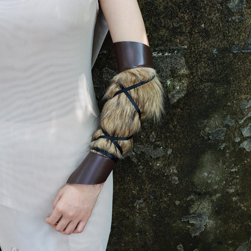 Medieval PU Leather Arm Guards Gauntlet Bracer With Fur Trim For Viking Knight Larp Cosplay Costume Unisex Armor Accessory