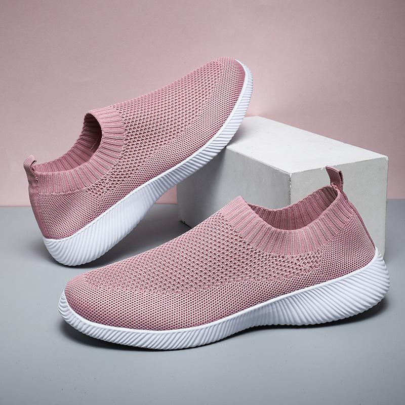 Women's Shoes Flying Shoes Flat Bottom Light Foot Cover Sports Style Low Top Casual Shoes Wear-resistant Outdoor Light Women's Shoes