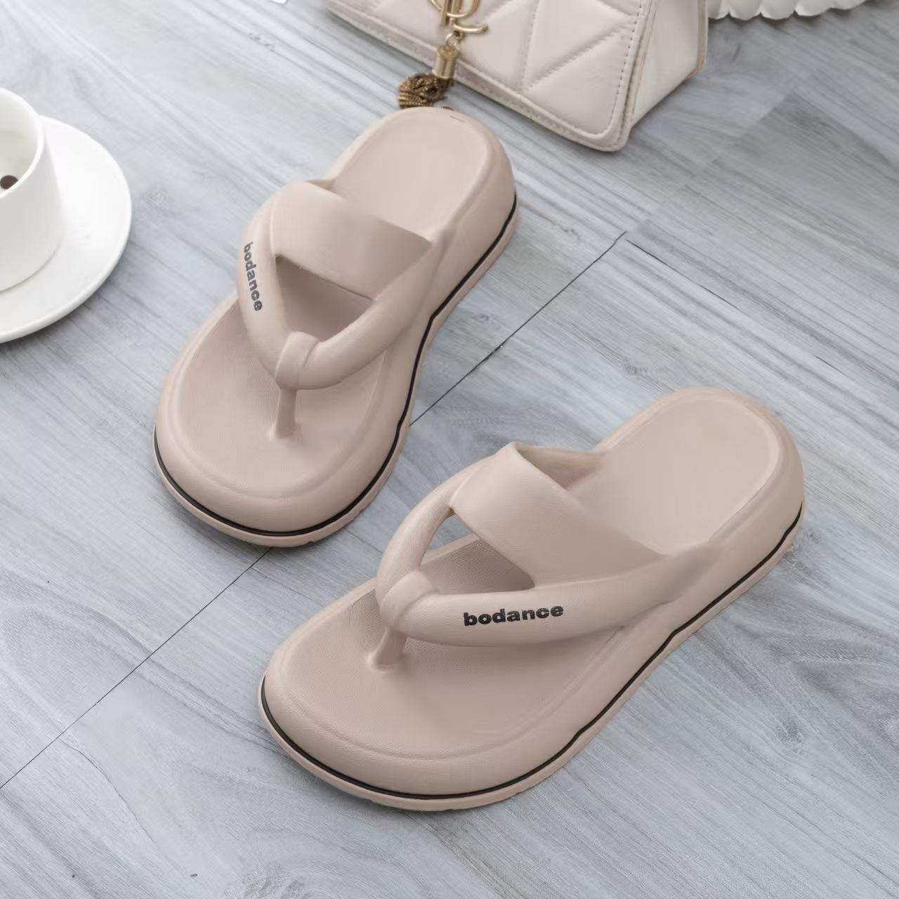 

Flip-flops women s outer wear EVA summer new thickened pinch heels seaside beach sandals non-slip 39-40