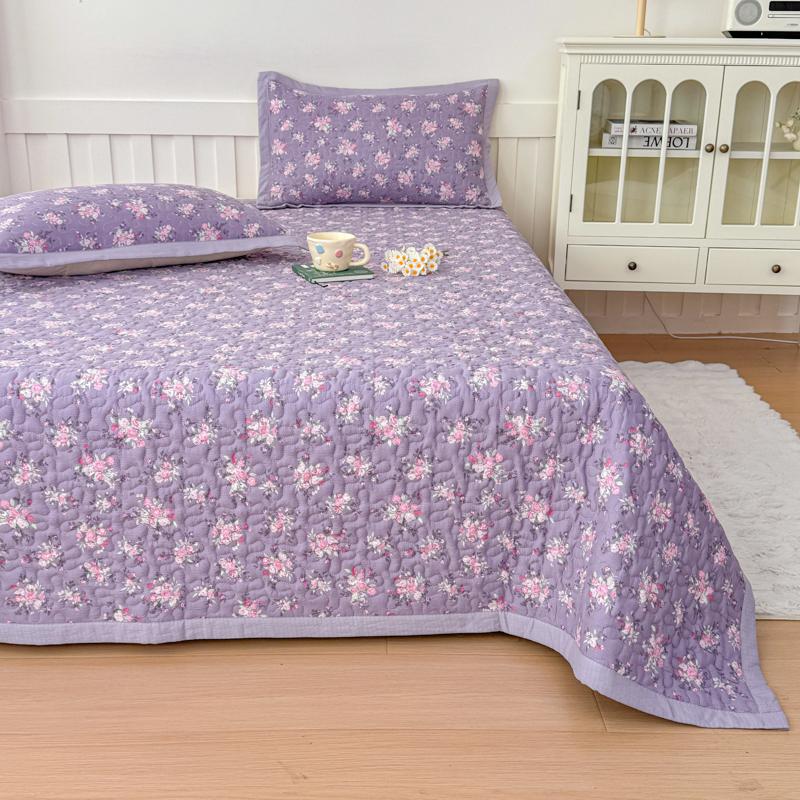 1Pc Purple Flower Quilted Bedspreads For Bed Thick Patchwork Blanket Single/Queen/King Floral Style Quilted Duvet Soft Bedspread