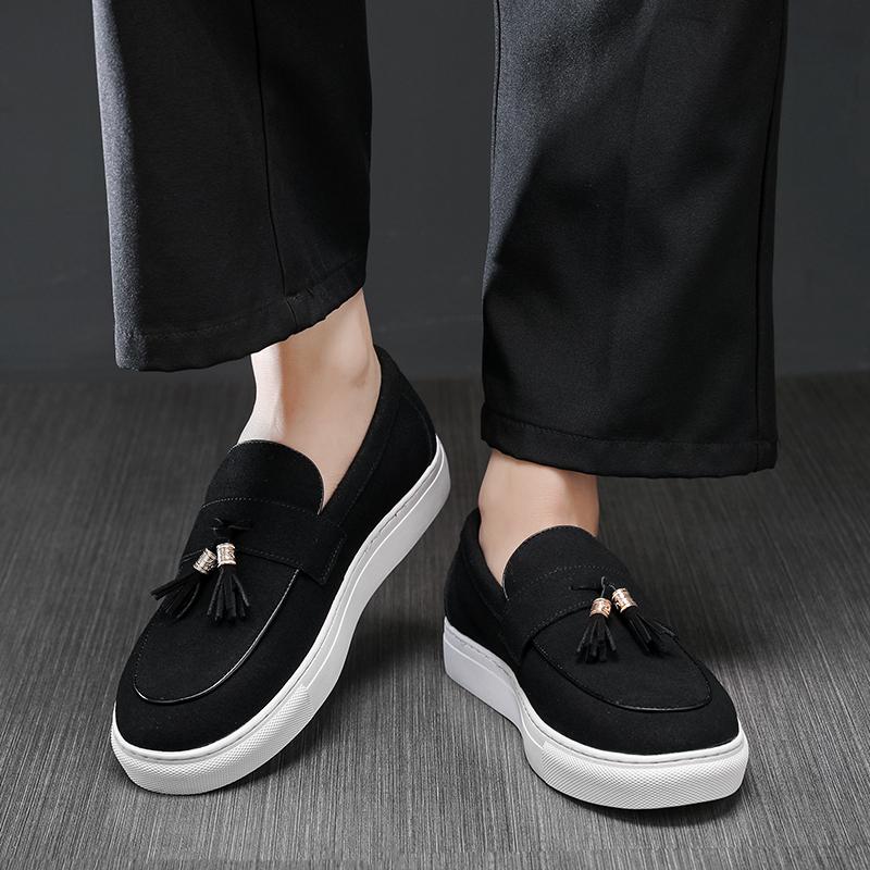 New Suede Loafers Casual Shoes Flock Brown Breathable Slip-On Tassels Spring Men Shoes Size 38-48 Zapatos De Hombre