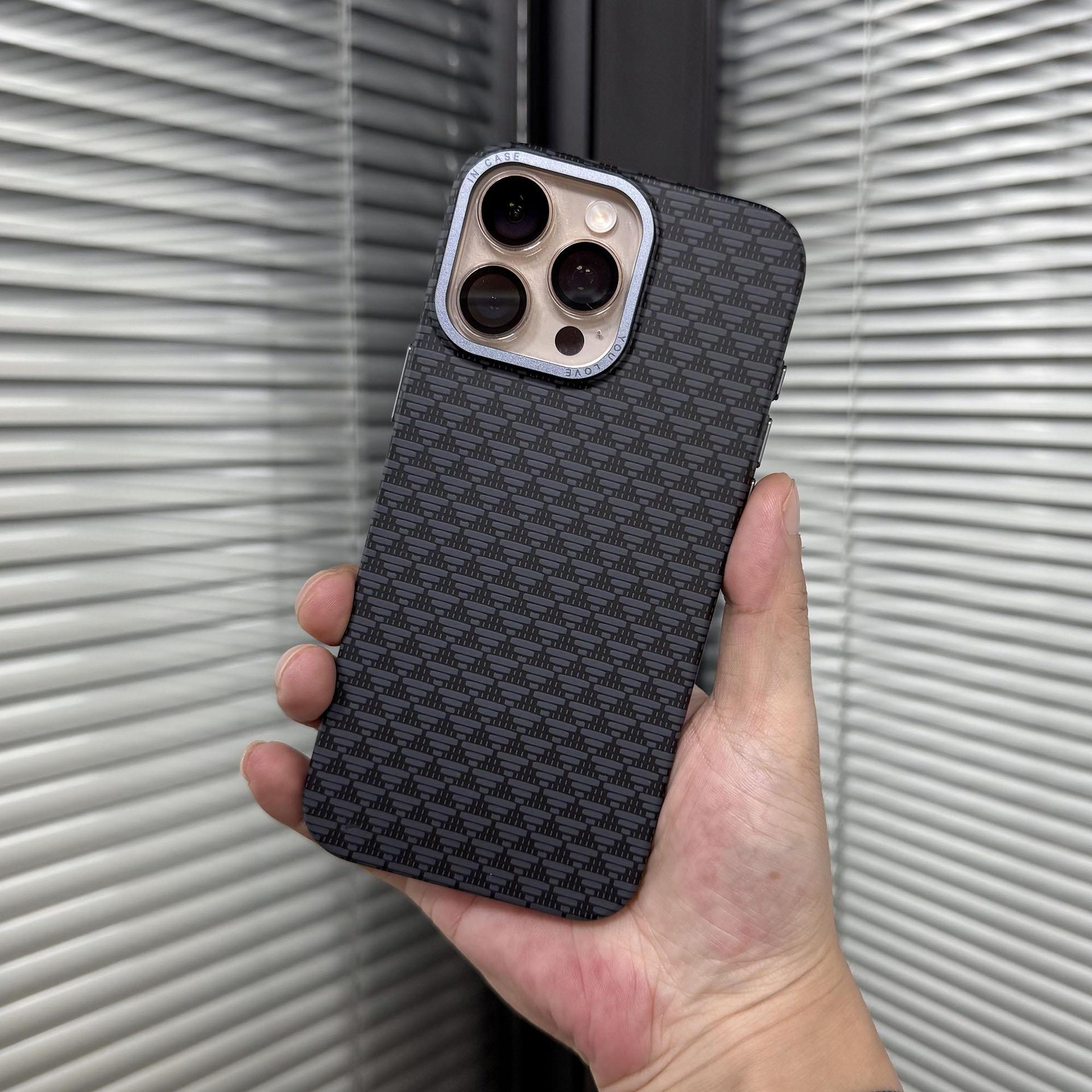 

Высококачественный противоскользящий защитный чехол 16pm для iPhone 15 с металлическим объективом, подходит для чехла для телефона Apple 16ProMax iPhone 16 Pro Max