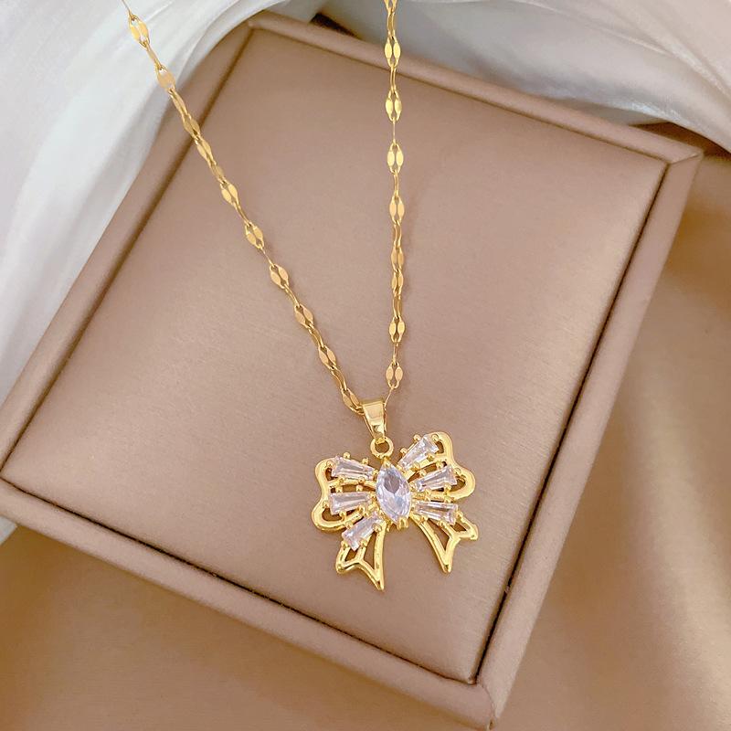 Empty Bow Light Luxury Temperament Gorgeous Full Diamond Necklace Women'S Versatile Collarbone Chain Titanium Steel Chain
