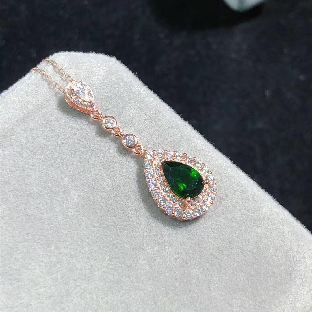 2026 Best-selling Water Droplet Design Natural Diopside Women s Diamond Chain Necklace for Fashion Jewelry Pendants Charms серебряный