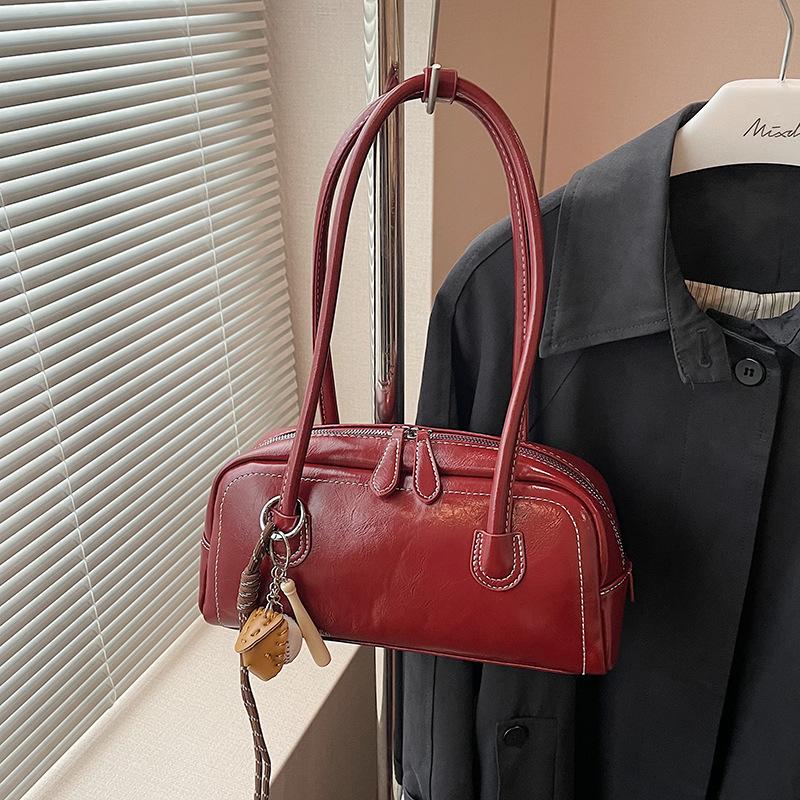 

Нишевая ретро мягкая кожаная красная сумка 2 новые локомотивные горячие плечевые сумки портативная сумка для боулинга naked bag красный