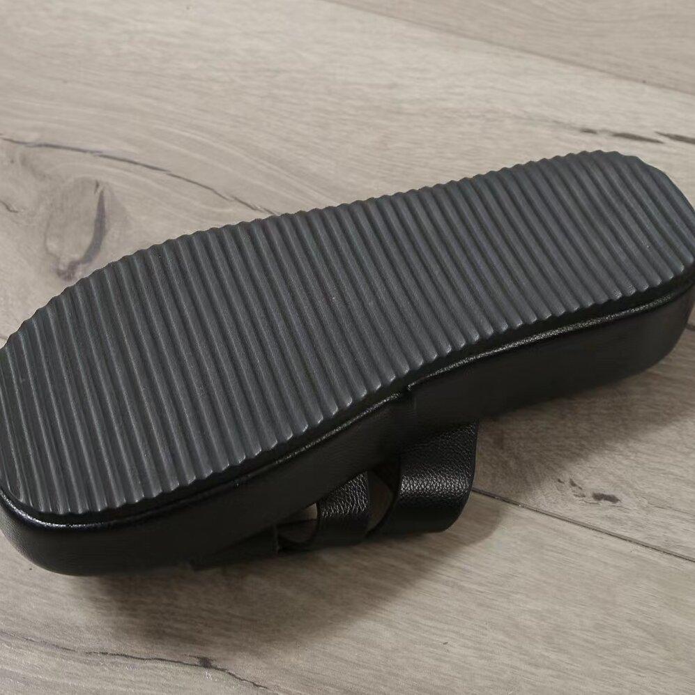 Thick Soled Slippers for Women's New Casual One Line Solid Color Soft and Wear-resistant Slippers