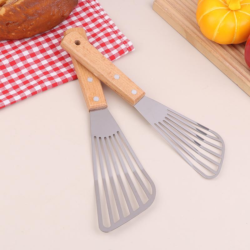 Stainless Steel Slotted Turner Fish Frying Shovel With Wooden Handle Fan-Shaped Shovel Household High-Temperature Frying Shovel