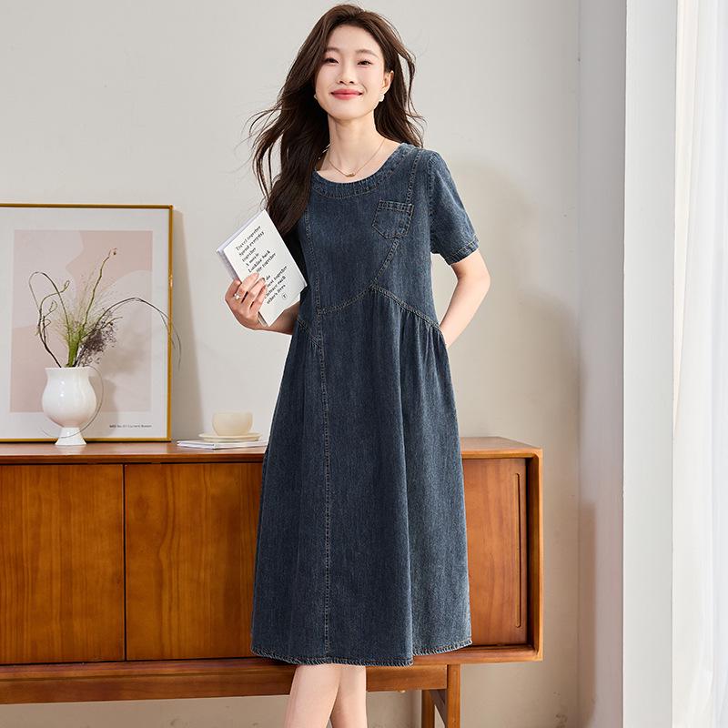 

Женское летнее джинсовое миди-платье свободного кроя 2024 - Ретро-кэжуал стиль для мам среднего возраста L (112-125 lbs)