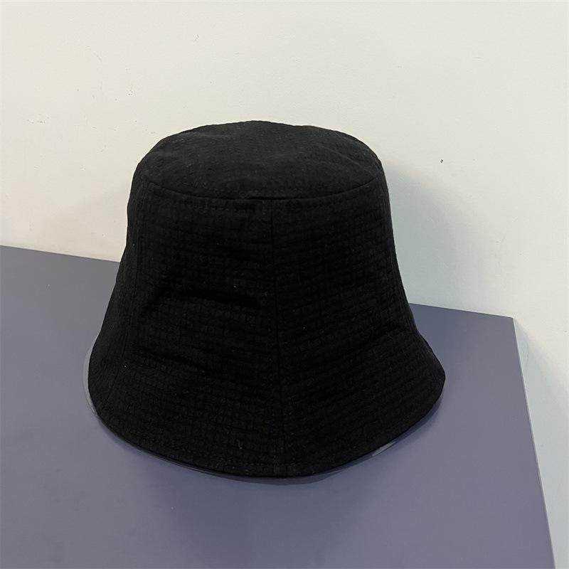 Simple crumpled bucket hat women's spring and autumn solid color versatile basin hat travel face bucket hat