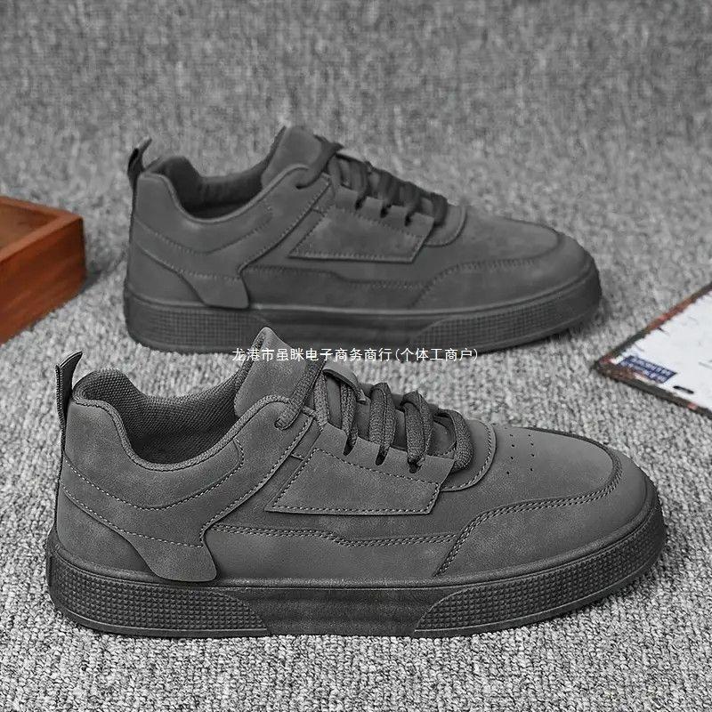Men's shoes 2025 spring new men's versatile trend board shoes sports light fashion casual trend shoes no toe