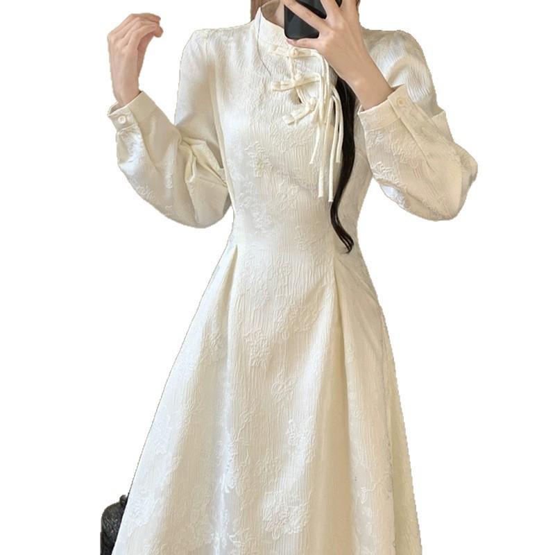 Plus Size Elegant Chinese Qipao: Spring/Autumn 2025 Slimming Long Dress for Women