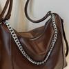 Classic Retro Leather Bag Ladies Chain Decor Hobo Bag Adjustable Strap Crossbody Bag with Multiple Compartments for Travel and Daily Commute
