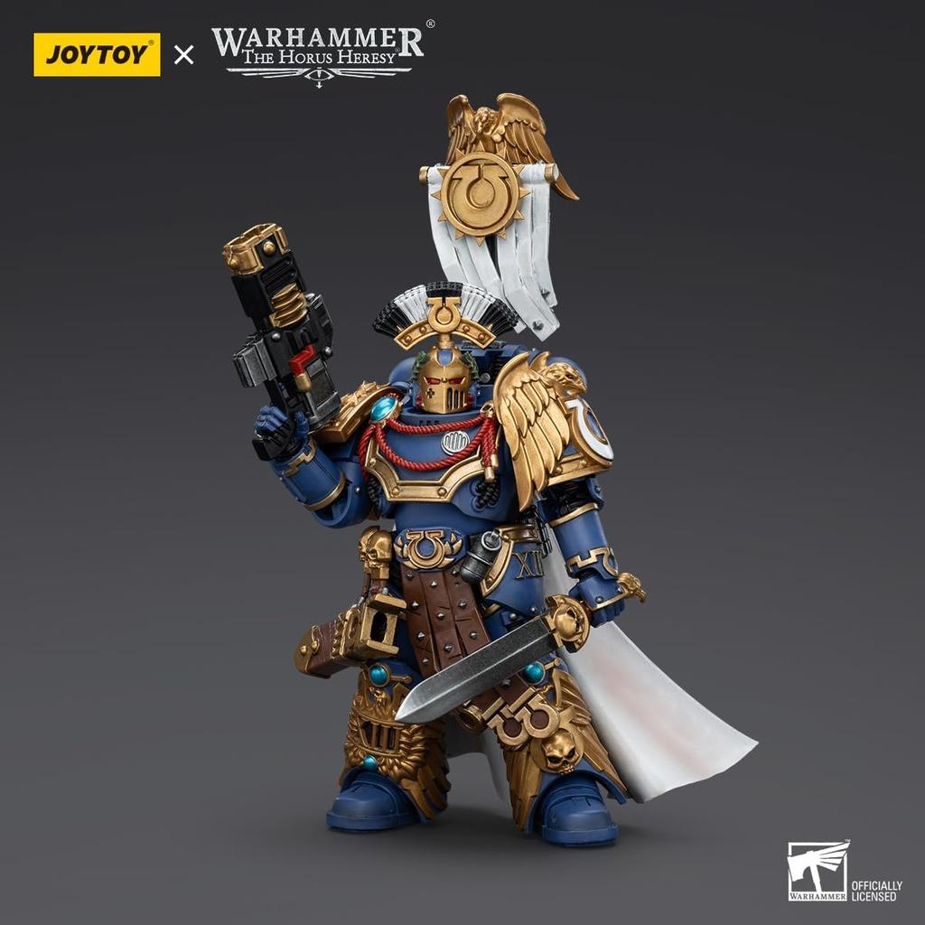 JOYTOY Warhammer The Horus Heresy Ultramarines Legion Praetor with Power Sword and Volkite Serpenta 1/18 Scale Action Figure