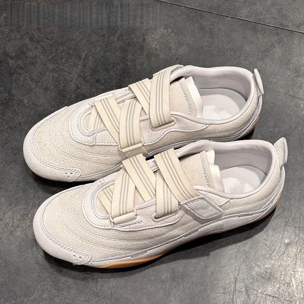 Fashion Women's Casual Sports Shoes 2025 Autumn Comfortable Non Slip Outdoor Fashion Sneakers Shallow Casual Retro Ballet Flats Shoes