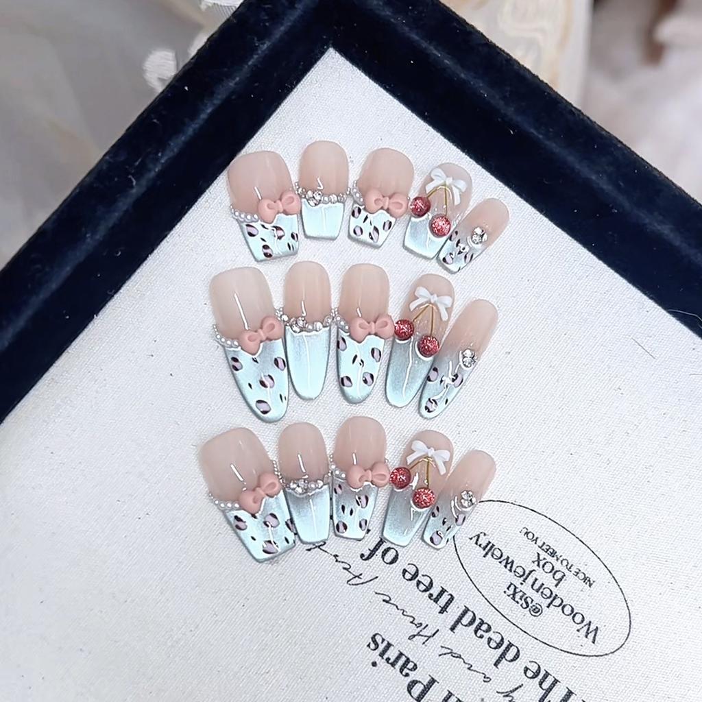 Hand-woven Armor Blue Cherry Three-dimensional Hand-painted Big Cherry Leopard Print Cat Eye Style Nail Art Patch