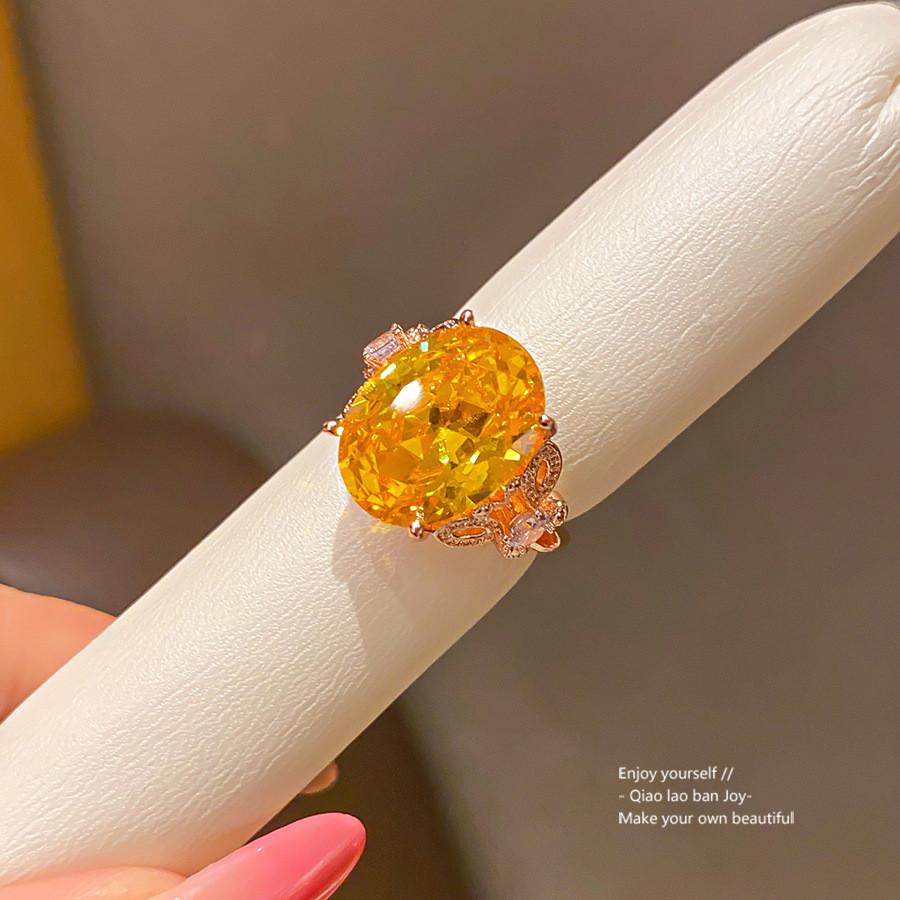 Geometric Zircon Oval Ring For Women With Copper Material Elegant Fashion Accessory