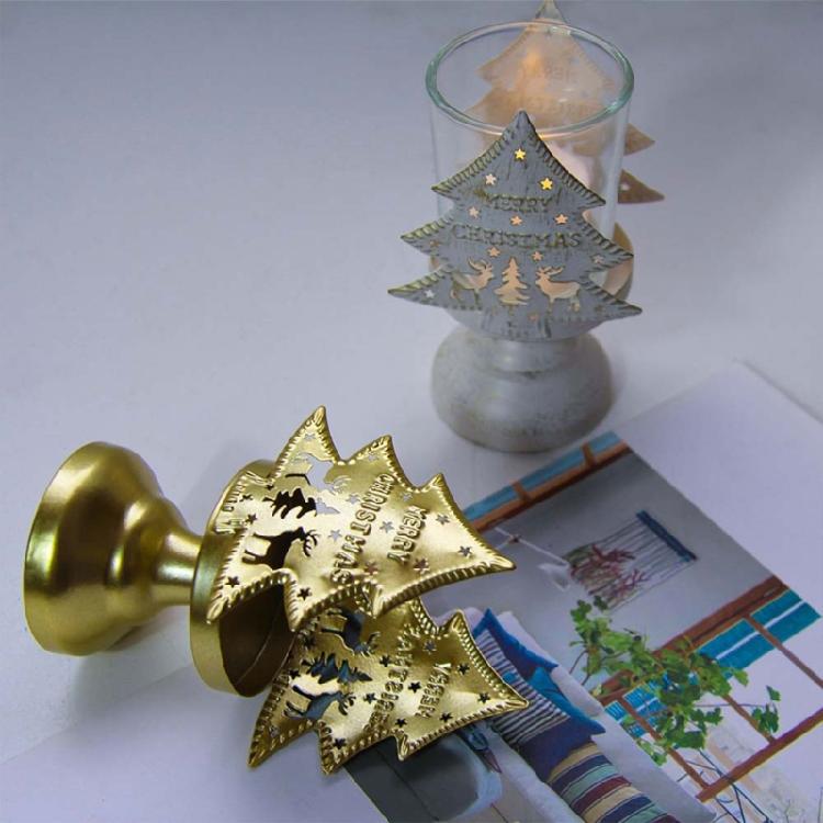 Metal Candlestick Creative Pattern Classical Candle Holder for Christmas Home Decoration Candle Stick Rustproof