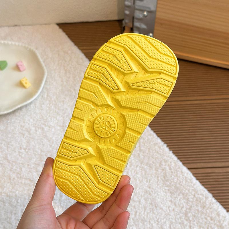 Bottes d'hiver 2025 doublées polaire pour enfants, Chaussures de neige chaudes anti-choc pour garçons et filles, Conception à bout fermé.