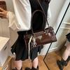 Bag Women's Messenger Bag 2025 New Autumn and Winter Large-capacity Retro High-end Women's Versatile Single Room Handbag