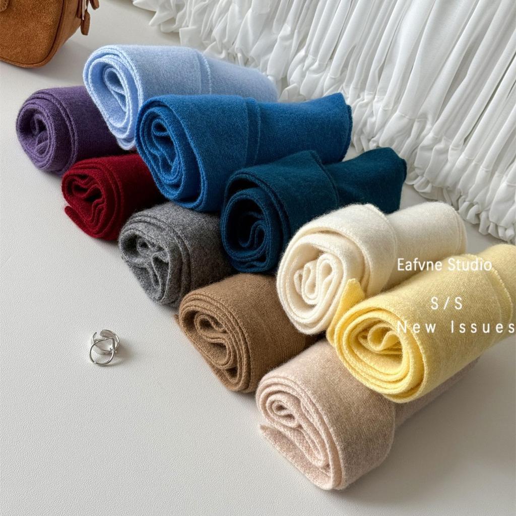 All Wool Knitted Triangular Scarf A Solid Color Versatile Shawl for Autumn and Winter  A Warm Shoulder Shield