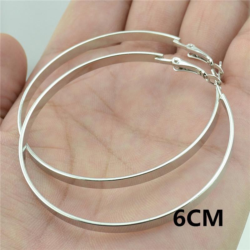 Women's Versatile Large Hoop Earrings - Trendy Personality In Black, Gold, Silver; Non-Piercing Ear Clips for Nightclubs