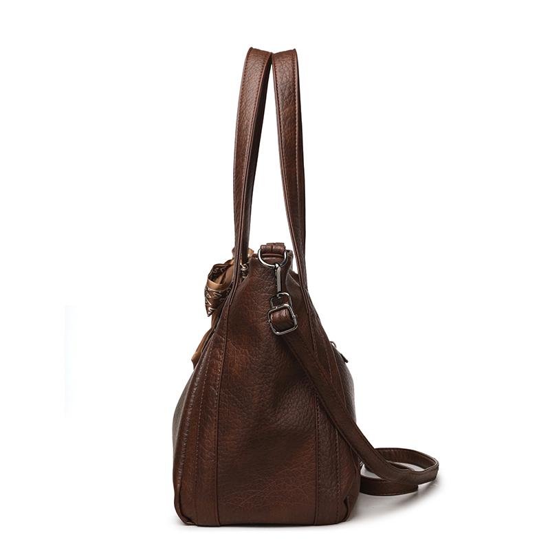 Large Capacity Commuter Shoulder Bag PU Retro Hand Tote Bag