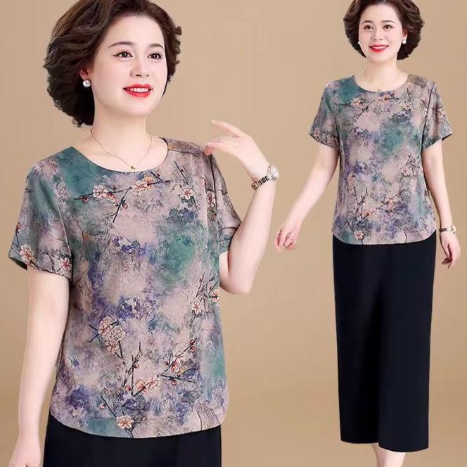 

Ice Silk Floral Print Blouse for Middle-Aged Women, Summer Short Sleeve T-Shirt, Loose Round Neck Casual Top S