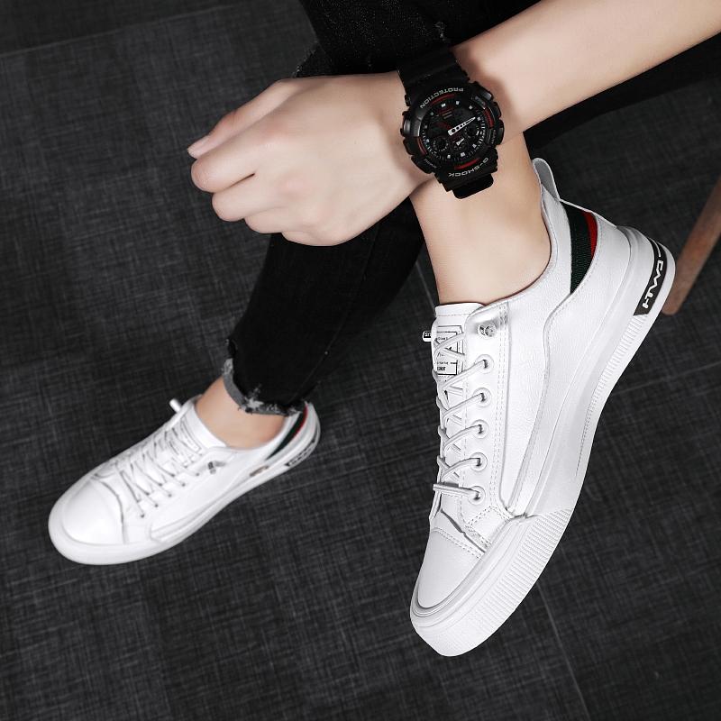 Herren Sommer Neue Kleine Weiße Schuhe Atmungsaktive Flache Schuhe Lässige Mode Studentenschuhe
