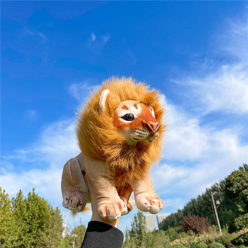 

Имитация куклы льва внешнеторговая плюшевая игрушка сувенир из зоопарка кукла король лев детский подарок 20cm（0.15kg) львиный