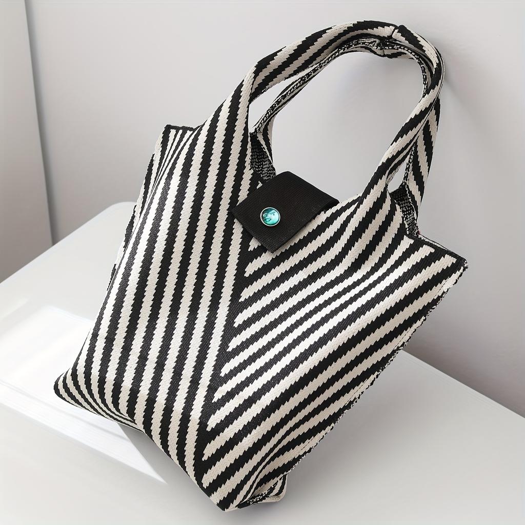 Striped Pattern Knitted Handbag Fashion Crochet Bag For Women Aesthetic Bucket Bag With Snap Button