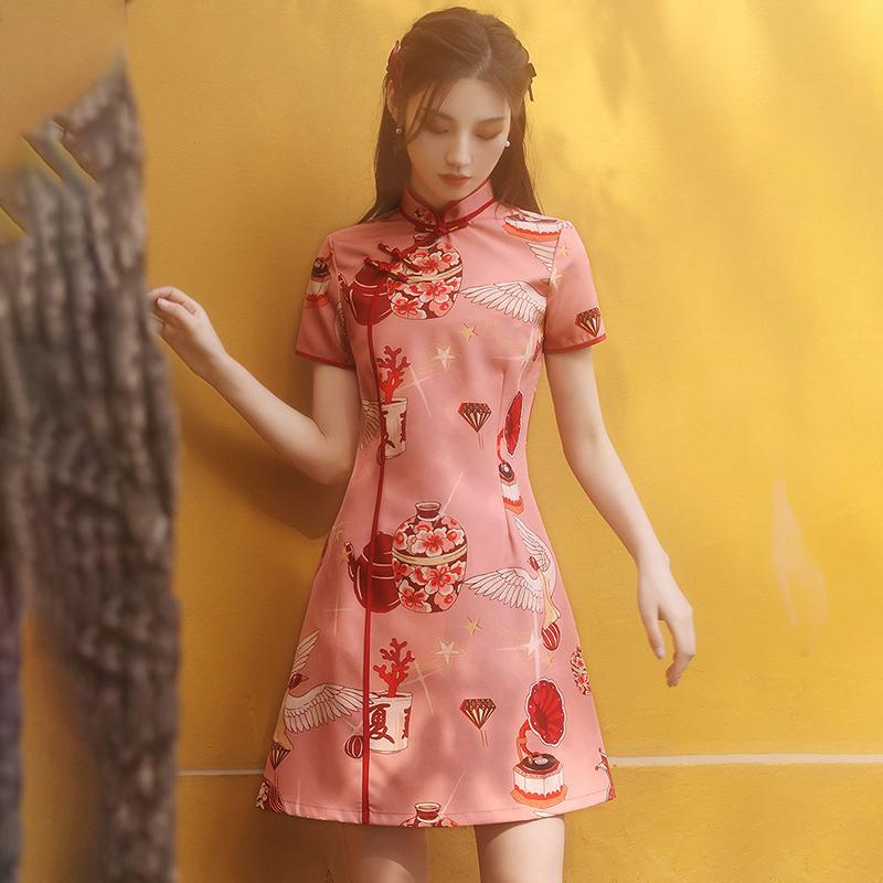 

Улучшенное женское летнее платье Cheongsam, молодая девушка может носить национальное короткое платье с большим цветком S розовый