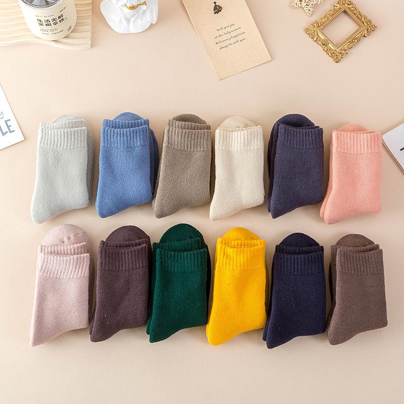 5 Pairs of Female Autumn and Winter New Pure Color Thickened Warm Rabbit Wool Tube Socks