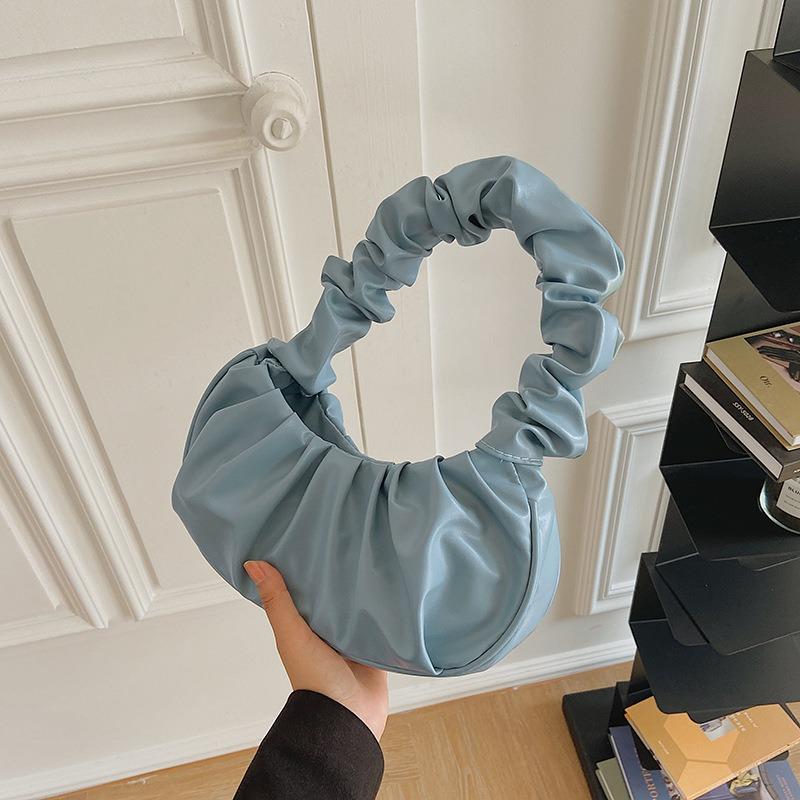 Bag Women's New One Shoulder Dumpling Bag Bag Fashion Cloud Bag Folded Portable Underarm Bag