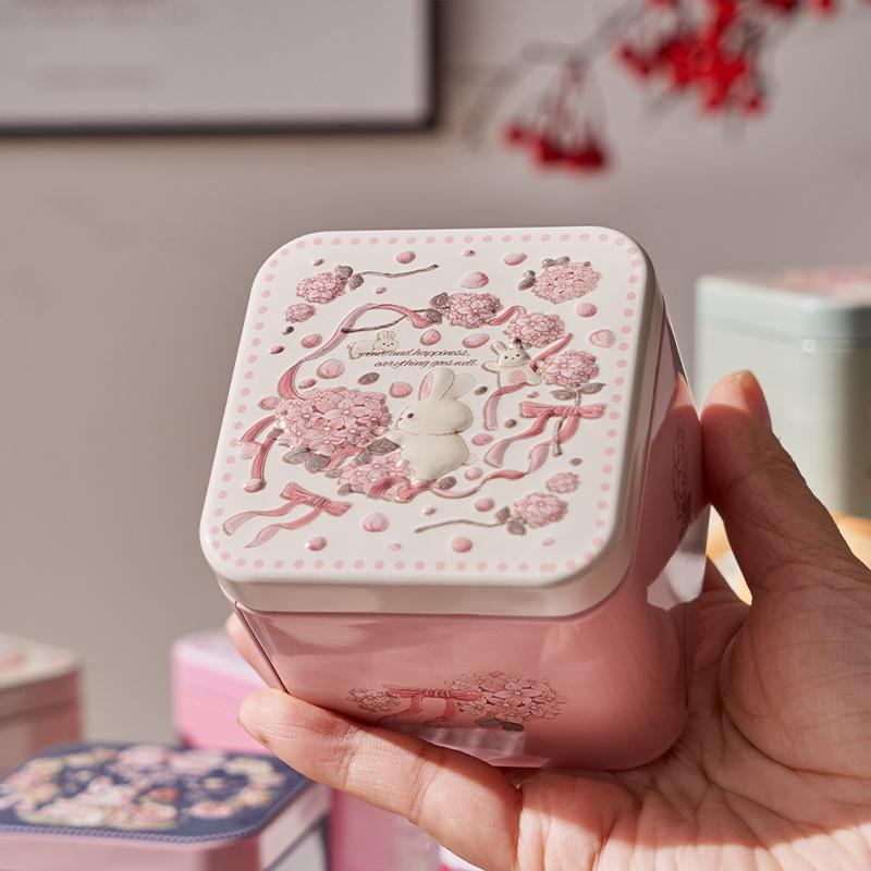 Rabbit Pattern Relief Tin Box Square Tinplate Candy Storage Jar Biscuit Tea Jewelry Organizer Container Case Wedding Gift Boxes