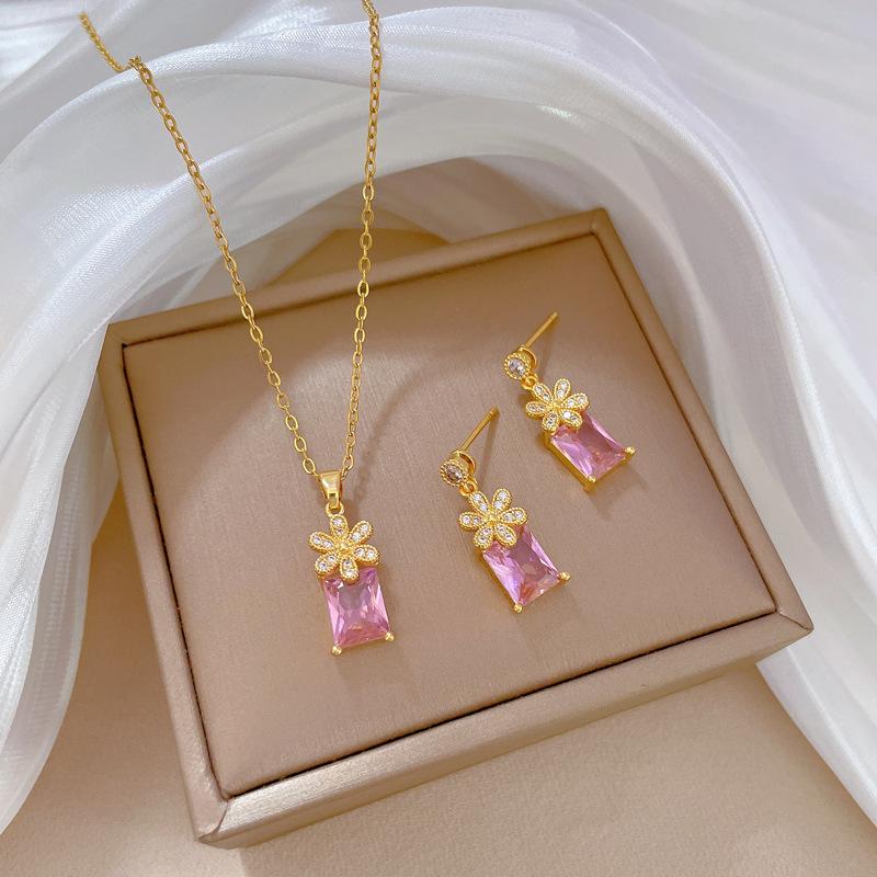 Micro-Inlaid Necklace Earrings Set Light Luxury Flower Square Personality Temperament Banquet Earrings Necklace Combination