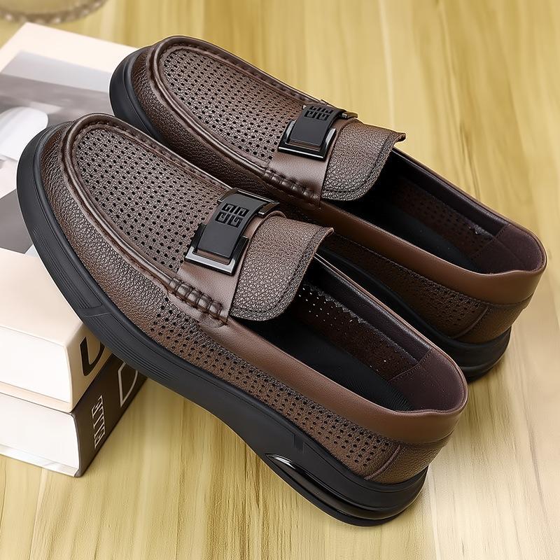 Fashion Summer Designer New Hollow Leather Platform Men's Loafers Fashion Soft Sole Casual Business Man Dress Shoes Sapatos Para Hombre
