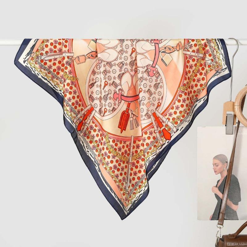 Trendig Mångsidig 70cm Liten Fyrkantig Scarves För Alla Säsonger Dekorativ Användning