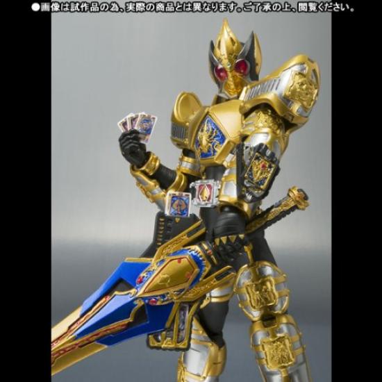 S.H.Figuarts Kamen Rider Blade King Form, Approximately 15cm Tall, Made of ABS & PVC.