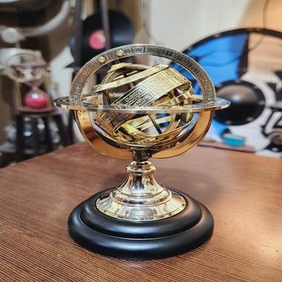 Nebeská elegance: Limitovaná edice 15,24 cm Brass Armillary Globe Prémiová kvalita prohlášení pro náročné sběratele
