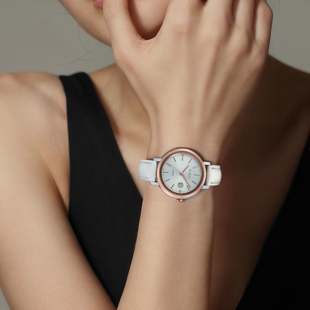 Casio Sheen Series Swarovski Crystal Accented Solar Powered Minimalist Quartz Watch Women watches White SHS-4525PGL-7APR