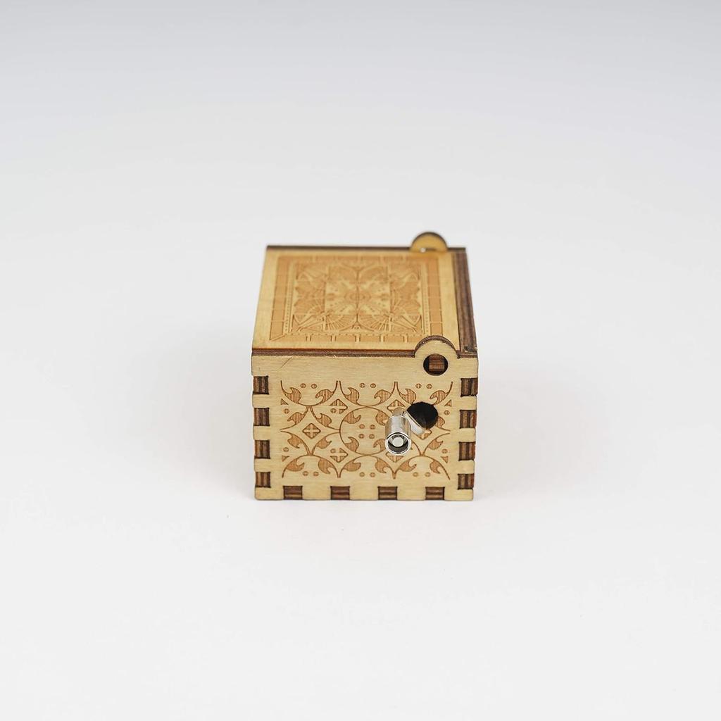 Wooden Music Box Antique Carved Hand Crank Theme Music (You Are My Sunshine) - Multicolor, Pack of 1