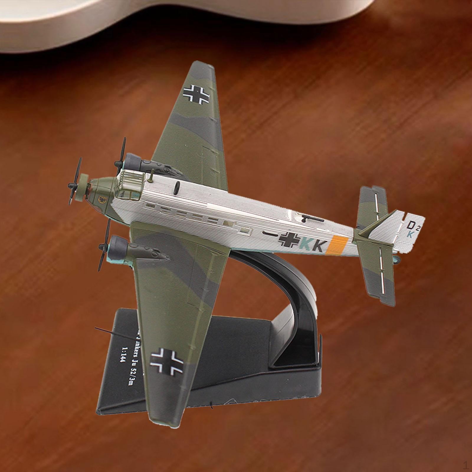 

Модель транспортного самолета 1/144 с подставкой для демонстрации Подарок Настольный декор Самолет из сплава Литье под давлением Самолет