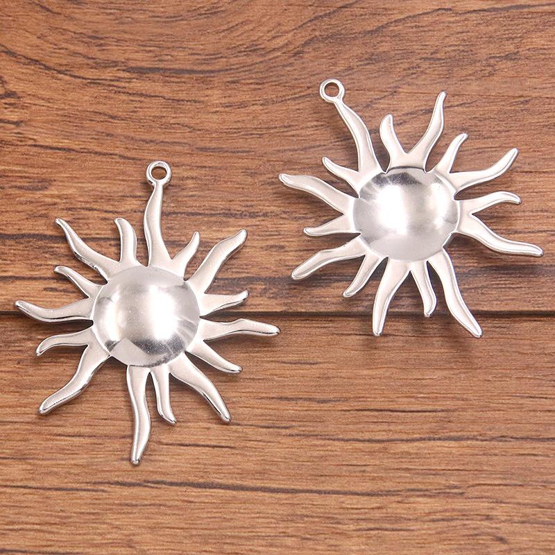 1Pcs 37X45mm Stainless Steel Jewelry Accessories Sun Pendant