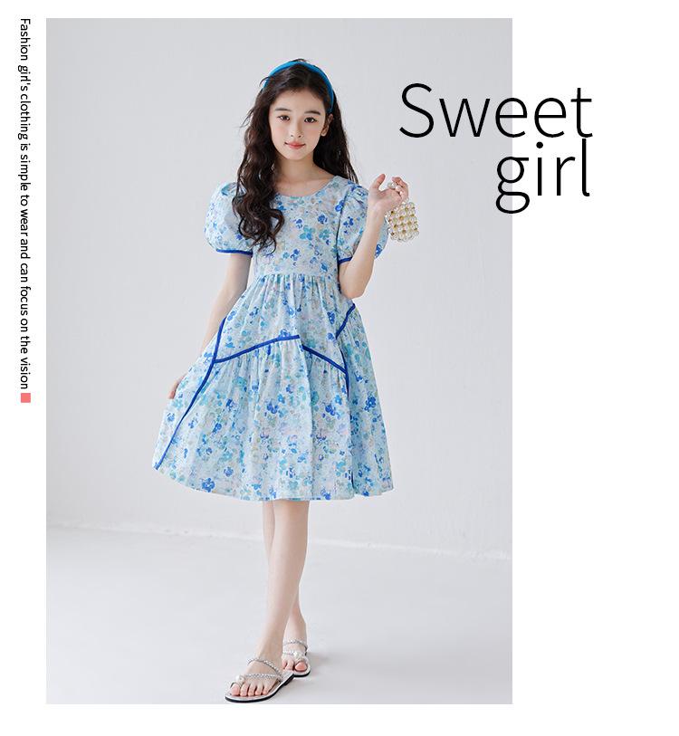 2025 Summer Mother-Daughter Floral Smocked Princess Dress - Korean Style Beach Outfit for Girls