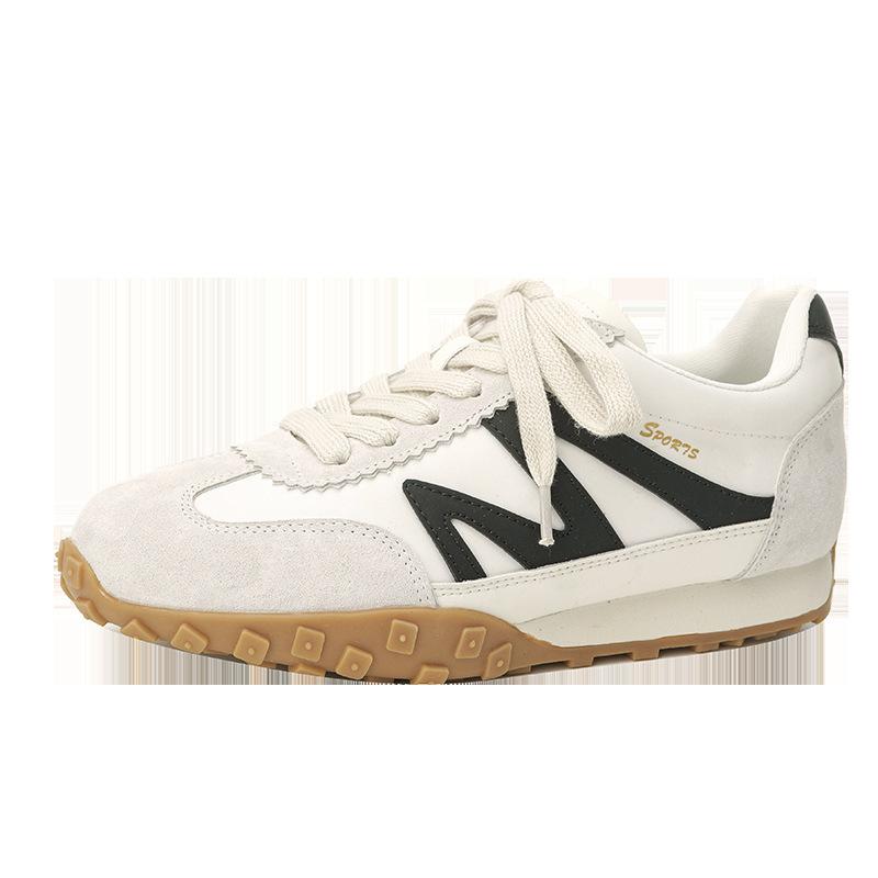 

2025 маленькие весенние и летние новые спортивные туфли женские туфли кожаные повседневные дышащие универсальные ретро немецкие тренировочные туфли 40