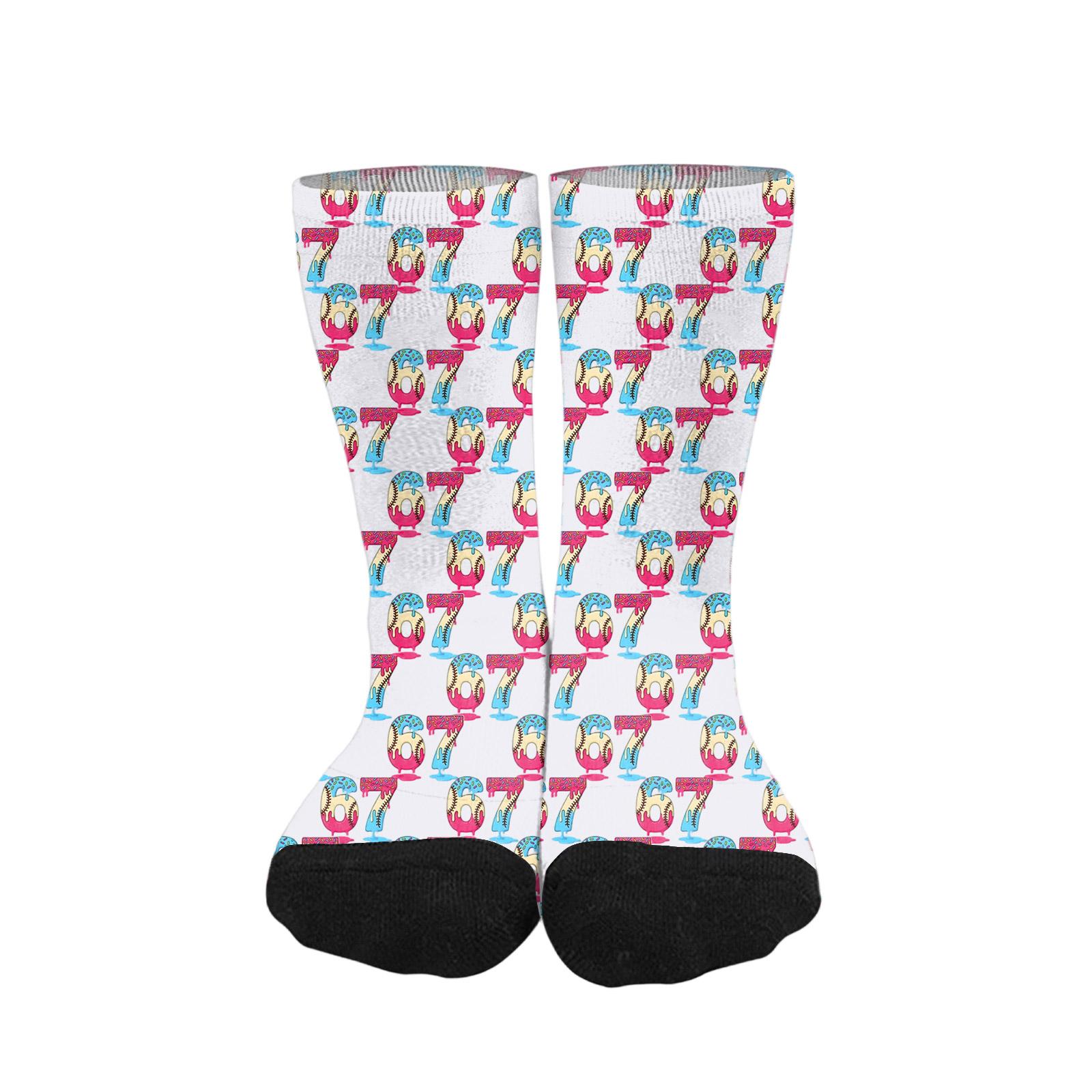 

Cute And Playful Socks Mid-Calf Socks Long Socks Printed Socks One Size білий
