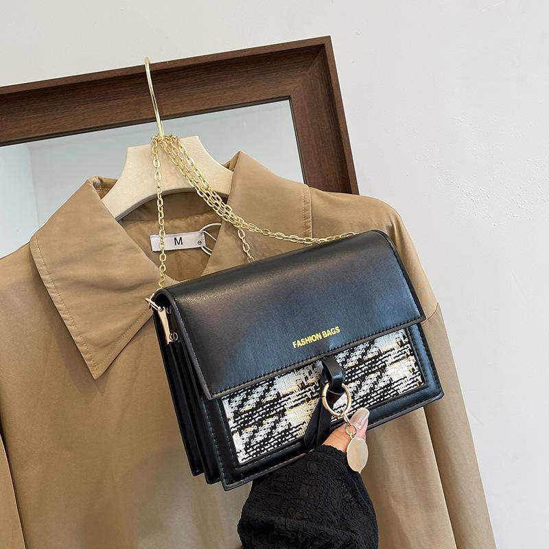 

Small bag women s summer 2025 new trendy fashion chain underarm small square bag versatile shoulder messenger bag