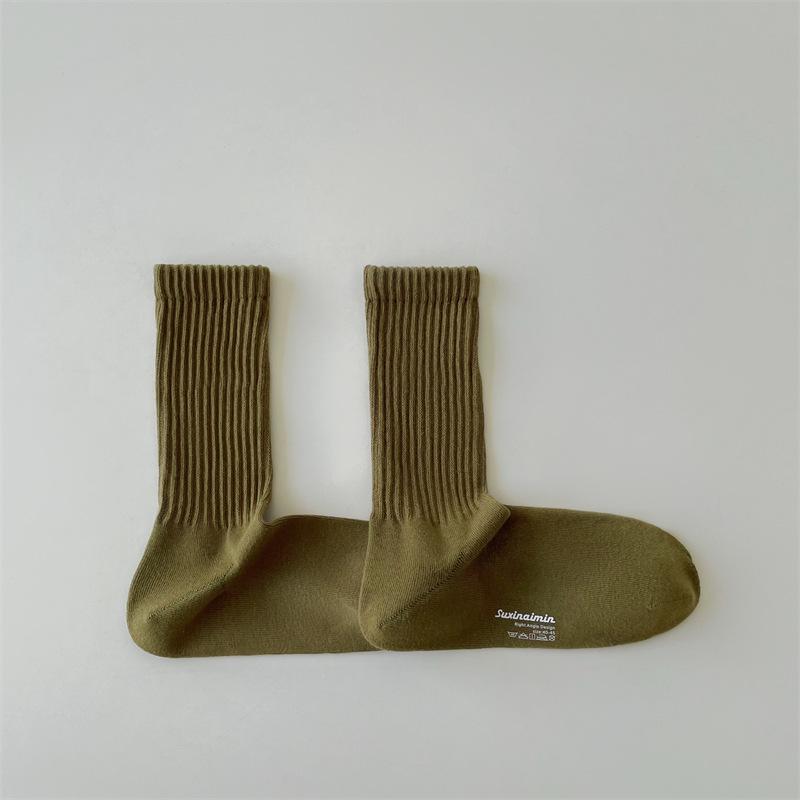 Men s Pine Needle Ribbed Mid-Calf Sports Socks